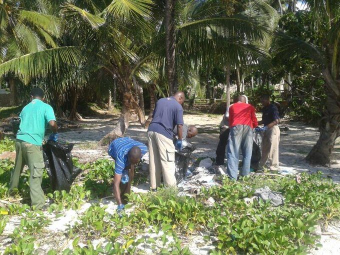 Environmentalists engage in beach-cleanup in Mombasa
