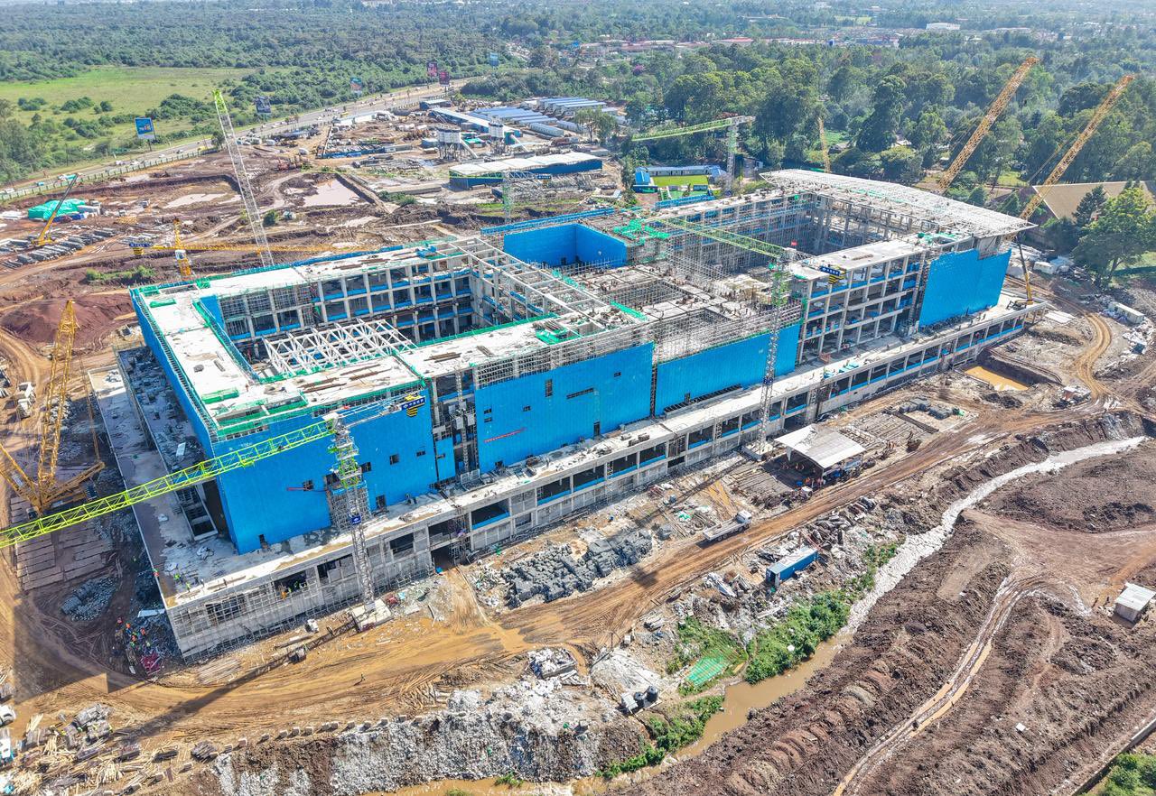 President Ruto inpects construction progress at Bomas