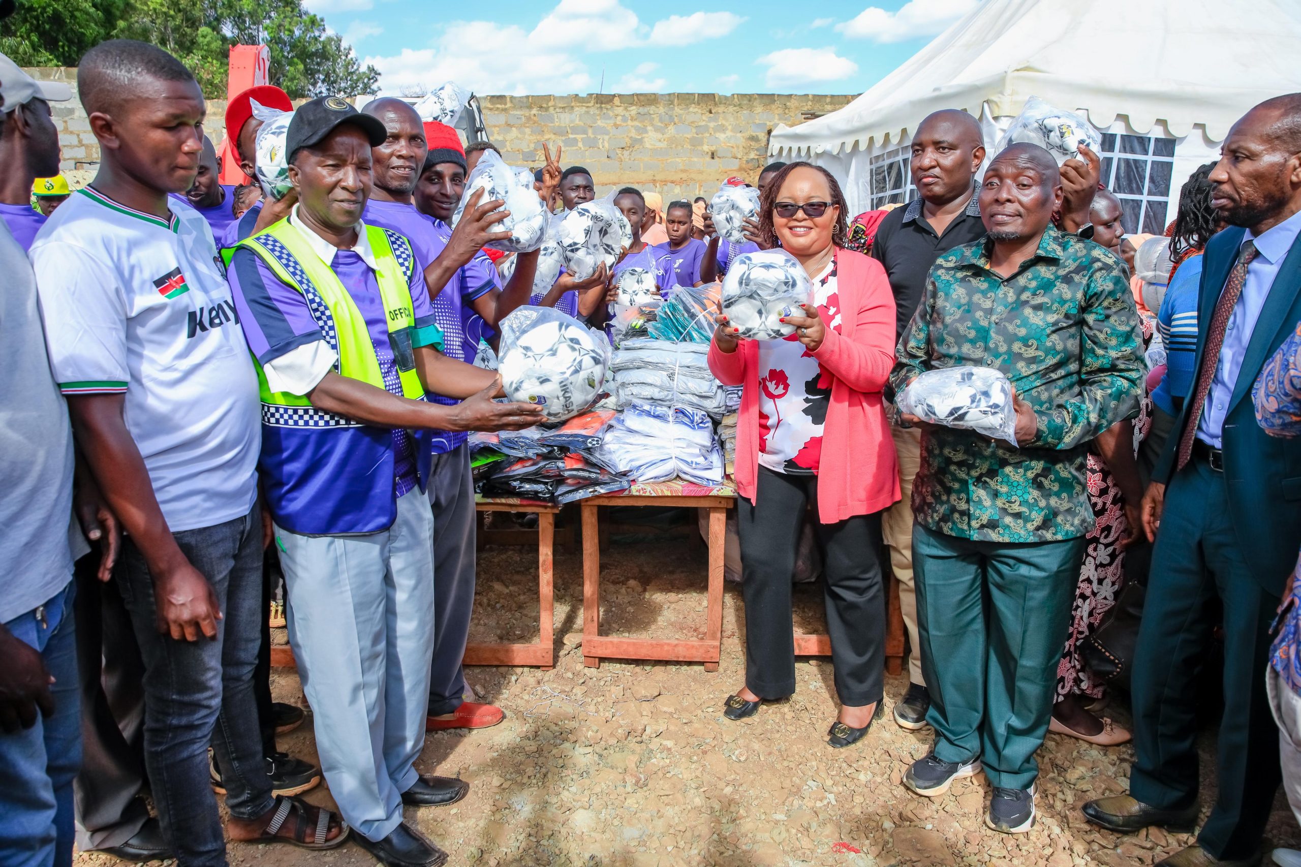Waiguru boosts Kariti residents with socio-economic empowerment items