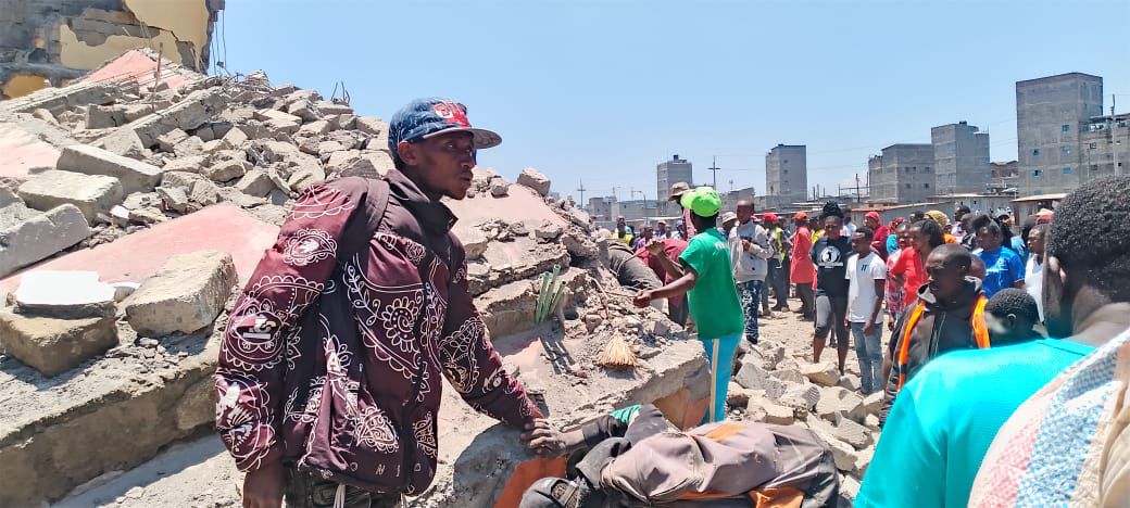 Search, rescue operations underway in Shauri Moyo following building collapse