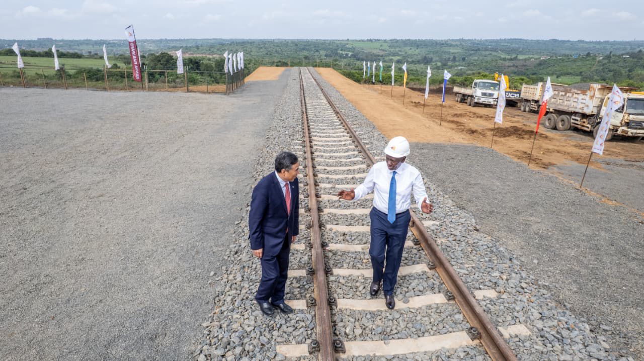 SGR extension to Kisumu to cut transport costs, boost regional trade – Ruto