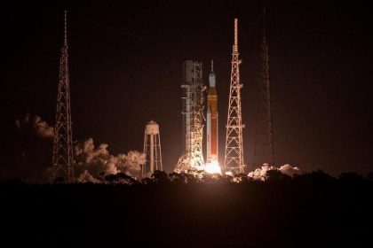 NASA Space Launch System rocket carrying the Orion spacecraft lifts off on the Artemis I flight test at NASA's Kennedy Space Center in Florida, the United States, Nov. 16, 2022. (Keegan Barber/NASA/Handout via Xinhua)
