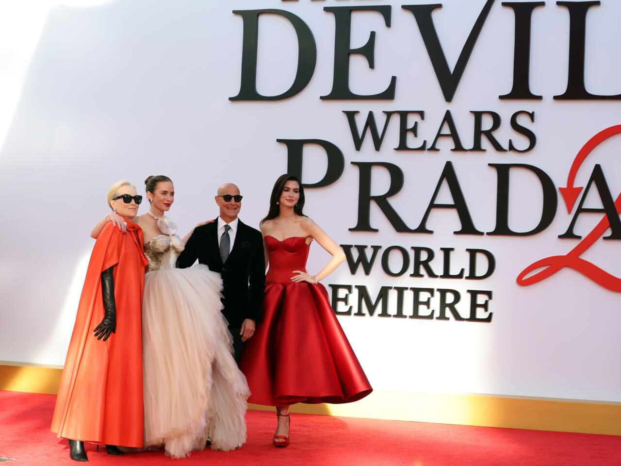 'The Devil Wears Prada 2' stars reunite for glamorous premiere | KBC ...
