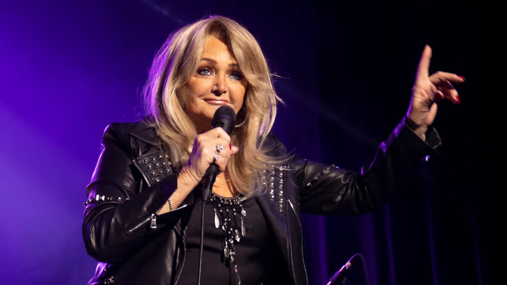 ‘Total Eclipse of the Heart’ singer Bonnie Tyler out of coma
