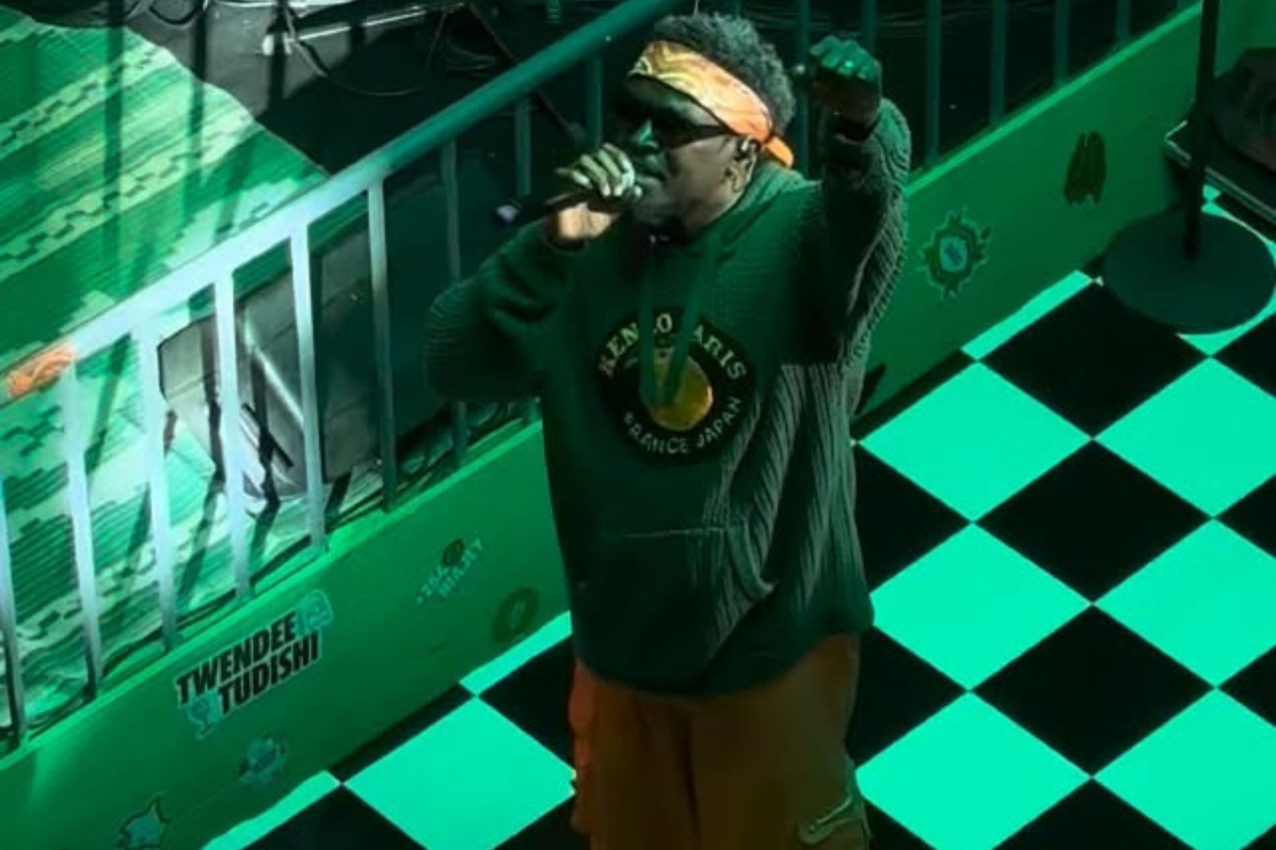 Nyashinski entertains audience, guests at special fan event