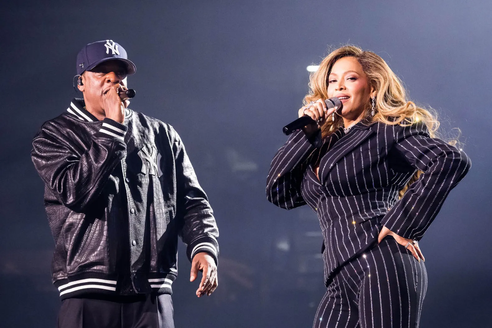 Beyonce, Rihanna, Nas, Eminem join Jay-Z on stage for 3-night concert