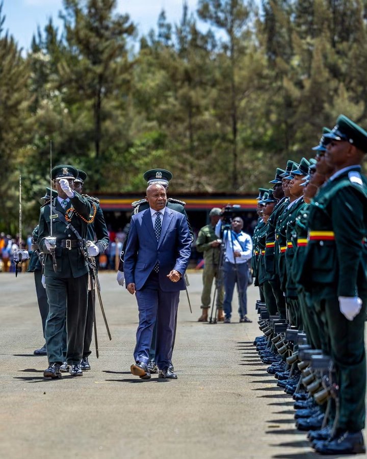 Government reaffirms commitment to prison officers’ welfare, rehabilitation