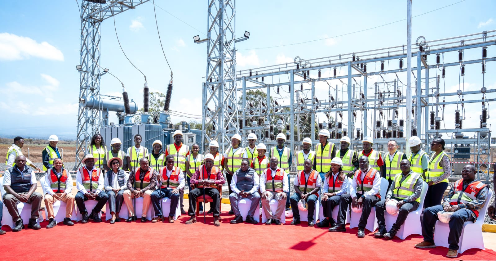 Ruto commissions Ksh 2.7B power line linking Kajiado, Makueni